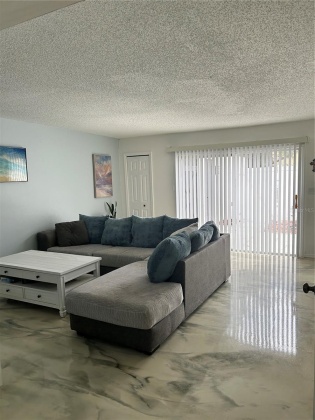 TAMPA, Florida 33624, 2 Bedrooms Bedrooms, ,2 BathroomsBathrooms,Residential,For Sale,MFRT3524921