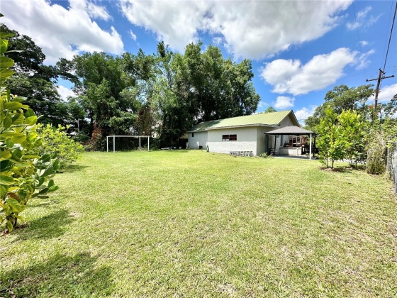 13420 US HIGHWAY 301, DADE CITY, Florida 33525, 3 Bedrooms Bedrooms, ,2 BathroomsBathrooms,Residential,For Sale,US HIGHWAY 301,MFRT3528052