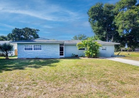 6298 40TH AVENUE, SAINT PETERSBURG, Florida 33709, 5 Bedrooms Bedrooms, ,3 BathroomsBathrooms,Residential,For Sale,40TH,MFRO6207649