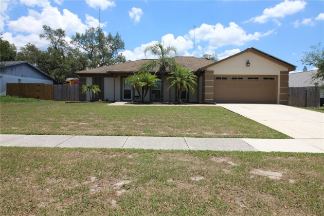 10412 DEEPBROOK DRIVE, RIVERVIEW, Florida 33569, 3 Bedrooms Bedrooms, ,2 BathroomsBathrooms,Residential,For Sale,DEEPBROOK,MFRT3527991