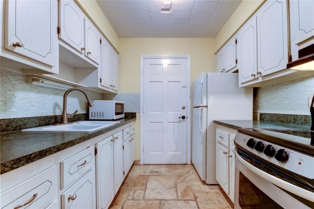 350 79TH AVENUE, SAINT PETERSBURG, Florida 33702, 1 Bedroom Bedrooms, ,1 BathroomBathrooms,Residential,For Sale,79TH,MFRU8243251