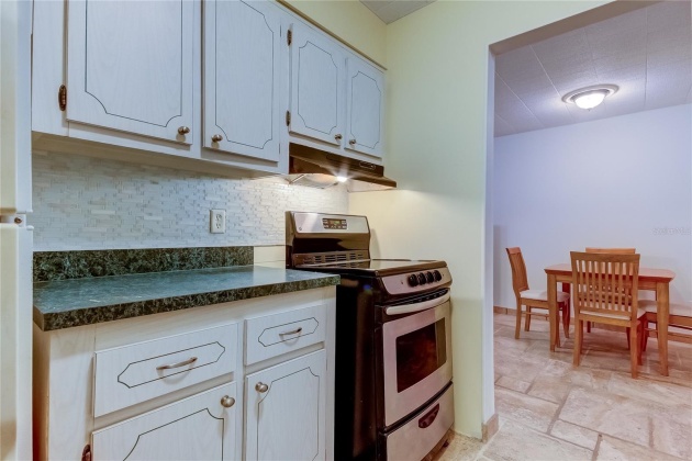 350 79TH AVENUE, SAINT PETERSBURG, Florida 33702, 1 Bedroom Bedrooms, ,1 BathroomBathrooms,Residential,For Sale,79TH,MFRU8243251