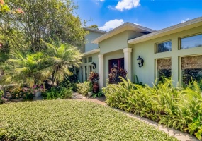 1790 MAIN STREET, SAFETY HARBOR, Florida 34695, 4 Bedrooms Bedrooms, ,4 BathroomsBathrooms,Residential,For Sale,MAIN,MFRU8243602