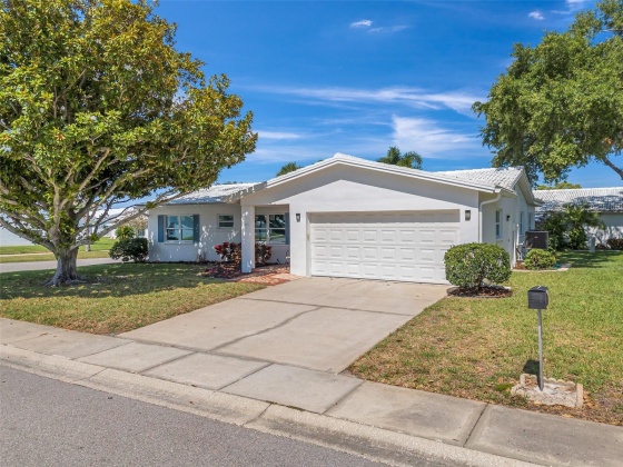 9202 41ST STREET, PINELLAS PARK, Florida 33782, 2 Bedrooms Bedrooms, ,2 BathroomsBathrooms,Residential,For Sale,41ST,MFRU8243557