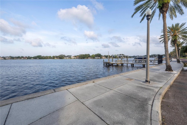 2924 1ST STREET, SAINT PETERSBURG, Florida 33704, 3 Bedrooms Bedrooms, ,2 BathroomsBathrooms,Residential,For Sale,1ST,MFRU8242455