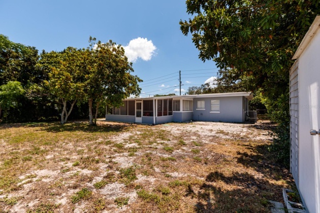 1224 BELLEVUE BOULEVARD, CLEARWATER, Florida 33756, 3 Bedrooms Bedrooms, ,2 BathroomsBathrooms,Residential,For Sale,BELLEVUE,MFRT3523769