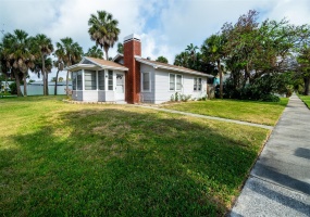 738 LANTANA AVENUE, CLEARWATER BEACH, Florida 33767, 2 Bedrooms Bedrooms, ,1 BathroomBathrooms,Residential,For Sale,LANTANA,MFRU8242976