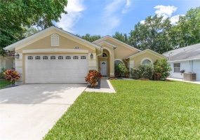 5874 TOUCAN PLACE, CLEARWATER, Florida 33760, 3 Bedrooms Bedrooms, ,2 BathroomsBathrooms,Residential,For Sale,TOUCAN,MFRU8244052