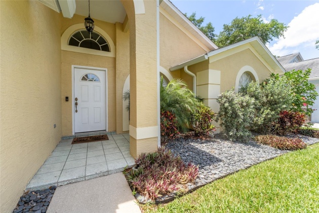 5874 TOUCAN PLACE, CLEARWATER, Florida 33760, 3 Bedrooms Bedrooms, ,2 BathroomsBathrooms,Residential,For Sale,TOUCAN,MFRU8244052