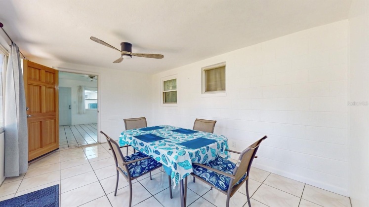 1952 60TH STREET, SAINT PETERSBURG, Florida 33710, 2 Bedrooms Bedrooms, ,2 BathroomsBathrooms,Residential,For Sale,60TH,MFRU8244081