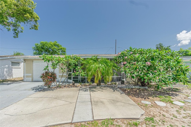 5113 MOOG ROAD, NEW PORT RICHEY, Florida 34652, 2 Bedrooms Bedrooms, ,1 BathroomBathrooms,Residential,For Sale,MOOG,MFRU8243963