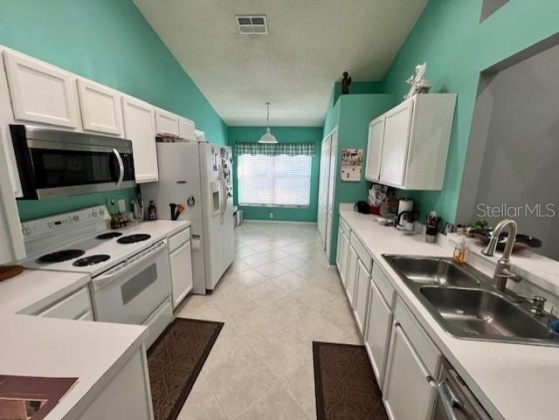 1740 HUNTER LANE, TARPON SPRINGS, Florida 34689, 4 Bedrooms Bedrooms, ,2 BathroomsBathrooms,Residential,For Sale,HUNTER,MFRU8244157