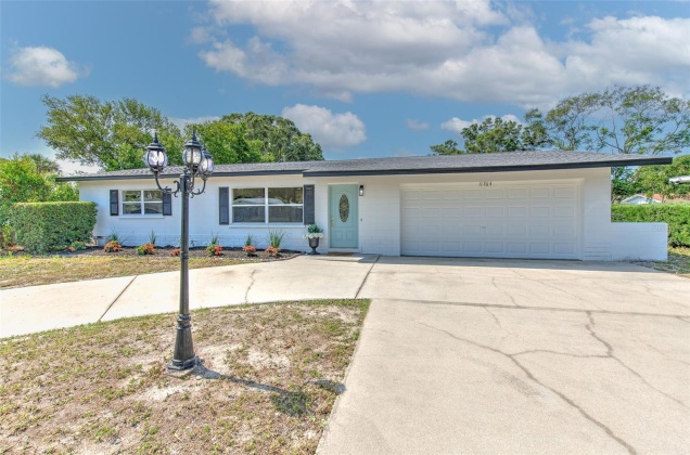 11764 86TH AVENUE, SEMINOLE, Florida 33772, 3 Bedrooms Bedrooms, ,2 BathroomsBathrooms,Residential,For Sale,86TH,MFRT3527572