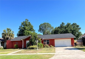 8320 ELM STREET, TAMPA, Florida 33615, 3 Bedrooms Bedrooms, ,2 BathroomsBathrooms,Residential,For Sale,ELM,MFRT3529551