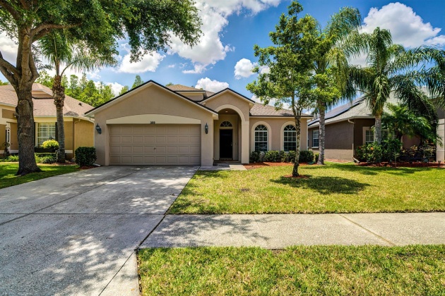 3213 GIANNA WAY, LAND O LAKES, Florida 34638, 5 Bedrooms Bedrooms, ,3 BathroomsBathrooms,Residential,For Sale,GIANNA,MFRT3527955
