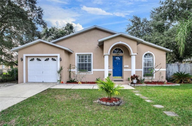 3508 AVENIDA REPUBLICA DE CUBA, TAMPA, Florida 33605, 4 Bedrooms Bedrooms, ,3 BathroomsBathrooms,Residential,For Sale,AVENIDA REPUBLICA DE CUBA,MFRT3529556