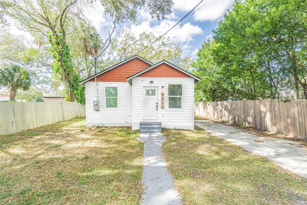 8510 9TH STREET, TAMPA, Florida 33604, 3 Bedrooms Bedrooms, ,2 BathroomsBathrooms,Residential,For Sale,9TH,MFRT3529264