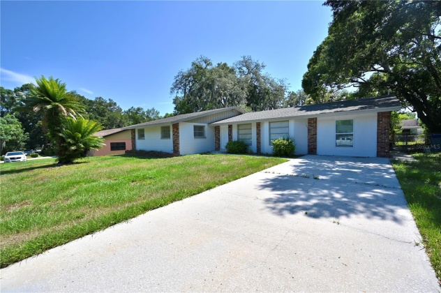 8019 CARDINAL DRIVE, TAMPA, Florida 33617, 5 Bedrooms Bedrooms, ,4 BathroomsBathrooms,Residential,For Sale,CARDINAL,MFRO6209210