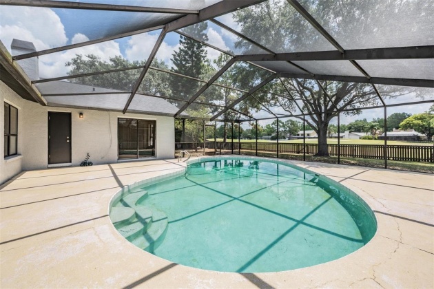 16605 COURSE DRIVE, TAMPA, Florida 33624, 4 Bedrooms Bedrooms, ,2 BathroomsBathrooms,Residential,For Sale,COURSE,MFRT3529847