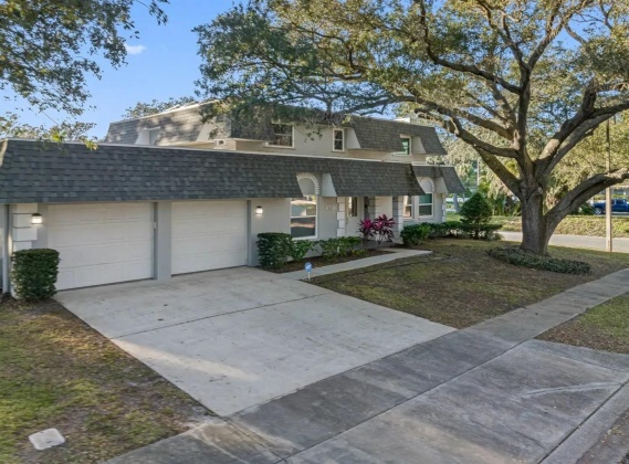 2082 ASHBURY DRIVE, CLEARWATER, Florida 33764, 4 Bedrooms Bedrooms, ,3 BathroomsBathrooms,Residential,For Sale,ASHBURY,MFRU8244558