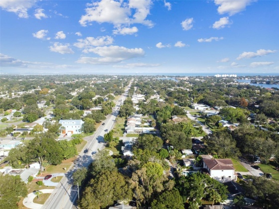 272 40TH AVENUE, ST PETERSBURG, Florida 33703, 3 Bedrooms Bedrooms, ,2 BathroomsBathrooms,Residential,For Sale,40TH,MFRU8221684