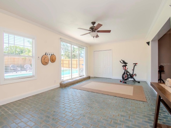 1909 KENTUCKY AVENUE, TAMPA, Florida 33607, 3 Bedrooms Bedrooms, ,2 BathroomsBathrooms,Residential,For Sale,KENTUCKY,MFRT3530017