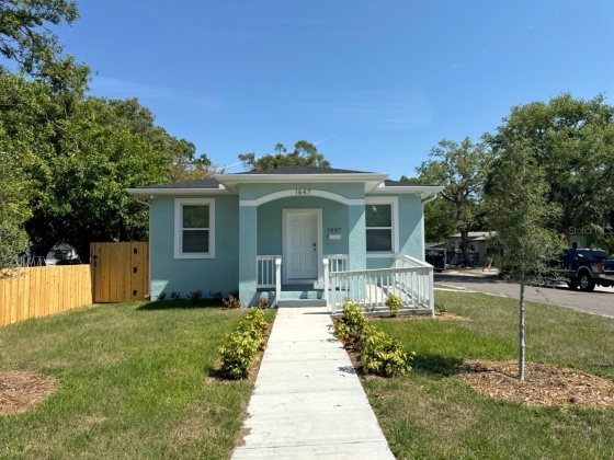 1647 18TH AVENUE, ST PETERSBURG, Florida 33712, 3 Bedrooms Bedrooms, ,2 BathroomsBathrooms,Residential,For Sale,18TH,MFRU8213061