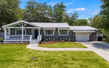 3305 PERRY AVENUE, TAMPA, Florida 33603, 3 Bedrooms Bedrooms, ,3 BathroomsBathrooms,Residential,For Sale,PERRY,MFRT3530873