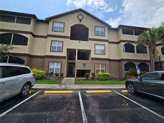 6204 AVIGNON COURT, TAMPA, Florida 33647, 1 Bedroom Bedrooms, ,1 BathroomBathrooms,Residential,For Sale,AVIGNON,MFRT3494431