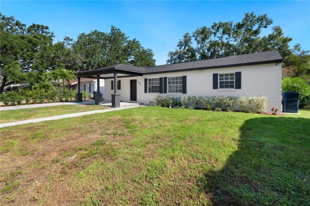 4103 BAY COURT AVENUE, TAMPA, Florida 33611, 3 Bedrooms Bedrooms, ,2 BathroomsBathrooms,Residential,For Sale,BAY COURT,MFRT3479547