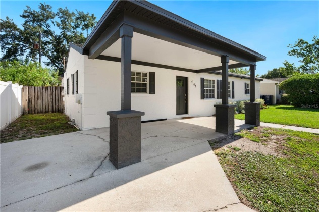 4103 BAY COURT AVENUE, TAMPA, Florida 33611, 3 Bedrooms Bedrooms, ,2 BathroomsBathrooms,Residential,For Sale,BAY COURT,MFRT3479547