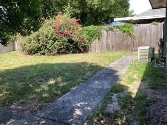 3234 LAUREL DALE DRIVE, TAMPA, Florida 33618, 2 Bedrooms Bedrooms, ,2 BathroomsBathrooms,Residential,For Sale,LAUREL DALE,MFRO6211869