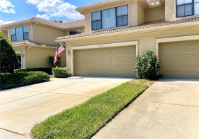 2613 GLORIOSA DRIVE, PALM HARBOR, Florida 34684, 3 Bedrooms Bedrooms, ,3 BathroomsBathrooms,Residential,For Sale,GLORIOSA,MFRU8245035