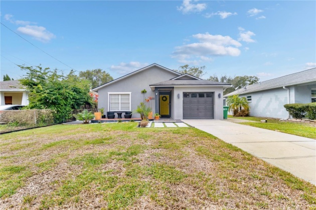 6513 HIMES AVENUE, TAMPA, Florida 33611, 3 Bedrooms Bedrooms, ,2 BathroomsBathrooms,Residential,For Sale,HIMES,MFRU8244874