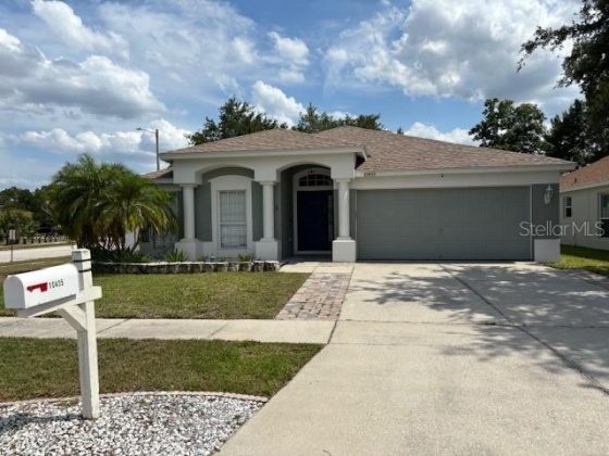 10435 PARAGON PLACE, RIVERVIEW, Florida 33578, 3 Bedrooms Bedrooms, ,2 BathroomsBathrooms,Residential,For Sale,PARAGON,MFRT3531241