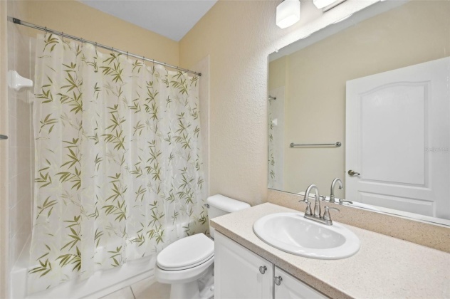 1210 LYNDHURST GREENS DRIVE, SUN CITY CENTER, Florida 33573, 2 Bedrooms Bedrooms, ,2 BathroomsBathrooms,Residential,For Sale,LYNDHURST GREENS,MFRT3530639