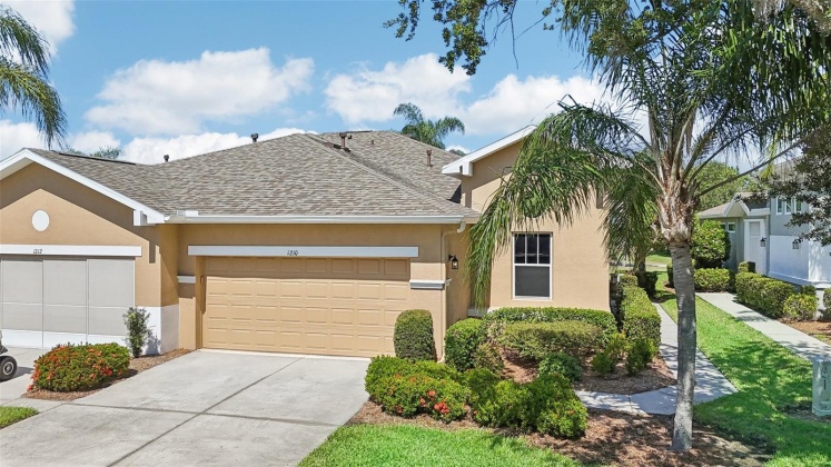 1210 LYNDHURST GREENS DRIVE, SUN CITY CENTER, Florida 33573, 2 Bedrooms Bedrooms, ,2 BathroomsBathrooms,Residential,For Sale,LYNDHURST GREENS,MFRT3530639