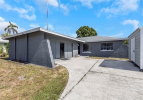 9156 85TH AVENUE, SEMINOLE, Florida 33777, 4 Bedrooms Bedrooms, ,3 BathroomsBathrooms,Residential,For Sale,85TH,MFRU8245541