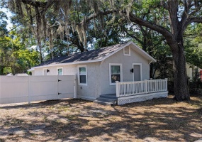 8408 20TH STREET, TAMPA, Florida 33604, 2 Bedrooms Bedrooms, ,1 BathroomBathrooms,Residential,For Sale,20TH,MFRT3530423