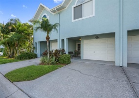 616 GARLAND CIRCLE, INDIAN ROCKS BEACH, Florida 33785, 2 Bedrooms Bedrooms, ,2 BathroomsBathrooms,Residential,For Sale,GARLAND,MFRU8245440