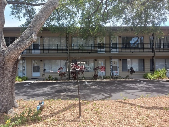 1257 DREW STREET, CLEARWATER, Florida 33755, 1 Bedroom Bedrooms, ,1 BathroomBathrooms,Residential,For Sale,DREW,MFRU8245183