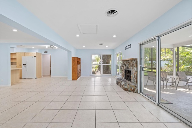 8326 40TH PLACE, SAINT PETERSBURG, Florida 33709, 3 Bedrooms Bedrooms, ,2 BathroomsBathrooms,Residential,For Sale,40TH,MFRT3531767