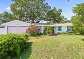 8326 40TH PLACE, SAINT PETERSBURG, Florida 33709, 3 Bedrooms Bedrooms, ,2 BathroomsBathrooms,Residential,For Sale,40TH,MFRT3531767