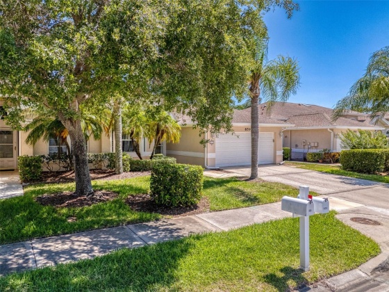 859 MICHELE CIRCLE, DUNEDIN, Florida 34698, 3 Bedrooms Bedrooms, ,2 BathroomsBathrooms,Residential,For Sale,MICHELE,MFRU8245603