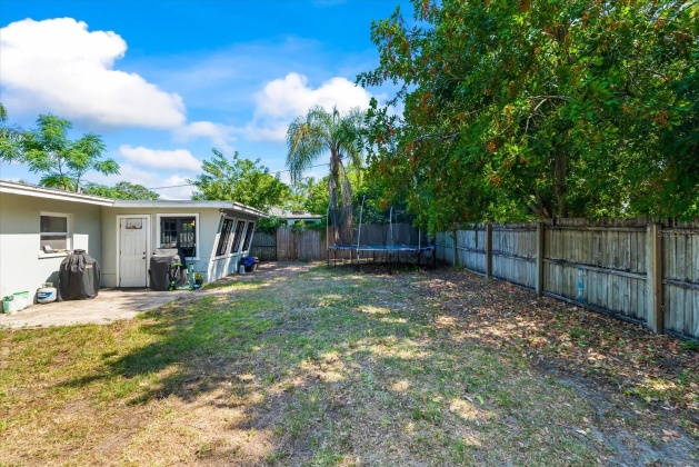 1941 SKYLINE DRIVE, CLEARWATER, Florida 33763, 3 Bedrooms Bedrooms, ,1 BathroomBathrooms,Residential,For Sale,SKYLINE,MFRU8245645