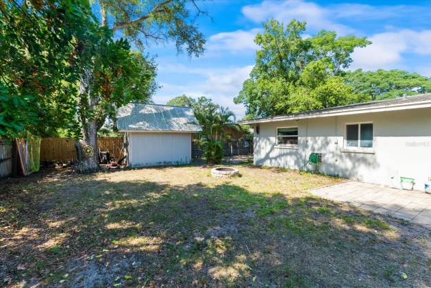 1941 SKYLINE DRIVE, CLEARWATER, Florida 33763, 3 Bedrooms Bedrooms, ,1 BathroomBathrooms,Residential,For Sale,SKYLINE,MFRU8245645