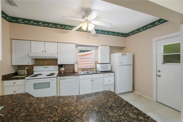 18 HEILWOOD STREET, CLEARWATER BEACH, Florida 33767, 2 Bedrooms Bedrooms, ,2 BathroomsBathrooms,Residential,For Sale,HEILWOOD,MFRU8243409