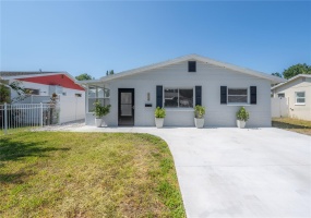 826 90TH AVENUE, SAINT PETERSBURG, Florida 33702, 3 Bedrooms Bedrooms, ,1 BathroomBathrooms,Residential,For Sale,90TH,MFRT3532246