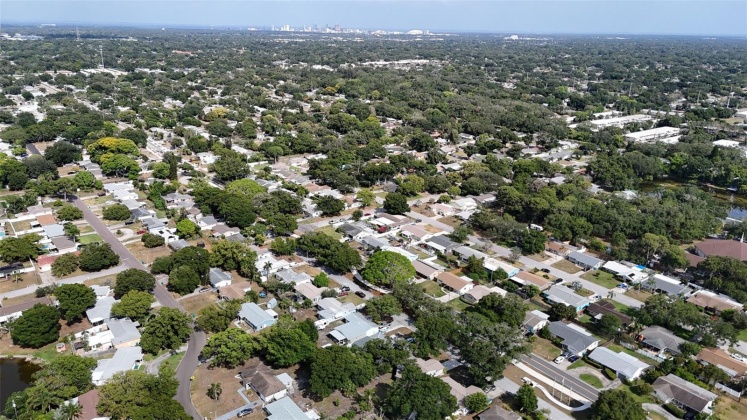 5683 46TH AVENUE, KENNETH CITY, Florida 33709, 3 Bedrooms Bedrooms, ,2 BathroomsBathrooms,Residential,For Sale,46TH,MFRU8245437