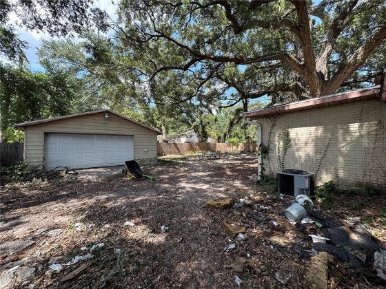 205 WHEELER ROAD, SEFFNER, Florida 33584, 4 Bedrooms Bedrooms, ,3 BathroomsBathrooms,Residential,For Sale,WHEELER,MFRT3532289